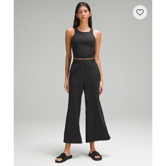 lululemon - Stretch Woven High-Rise Wide-Leg Cropped Pant - XL - Picture 2 of 12